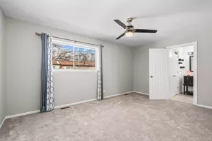 1528 Chippewa Trail, Wheeling, IL 60090 - Photo 9