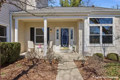 276 Shipland Drive, Crystal Lake, IL 60014 - Photo 3