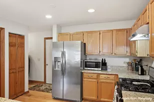 276 Shipland Dr, Crystal Lake, IL 60014 - Photo 23