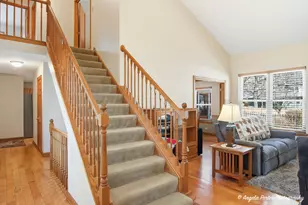 276 Shipland Dr, Crystal Lake, IL 60014 - Photo 11