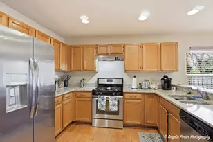 276 Shipland Dr, Crystal Lake, IL 60014 - Photo 21