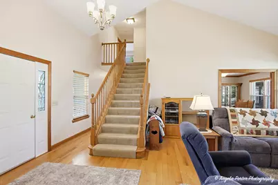 276 Shipland Drive, Crystal Lake, IL 60014 - Photo 17