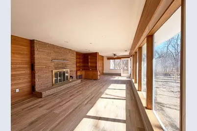 25W621 Indian Hill Woods Drive, Naperville, IL 60563 - Photo 3