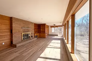 25W621 Indian Hill Woods Dr, Naperville, IL 60563 - Photo 3