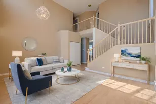 252 Balmoral Ct, Glendale Heights, IL 60139 - Photo 3