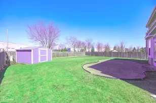 252 Balmoral Ct, Glendale Heights, IL 60139 - Photo 25