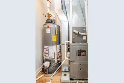 6711 S Paxton Avenue, Chicago, IL 60649 - Photo 17