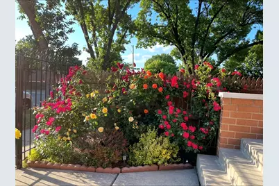 4505 S Drake Avenue, Chicago, IL 60632 - Photo 3