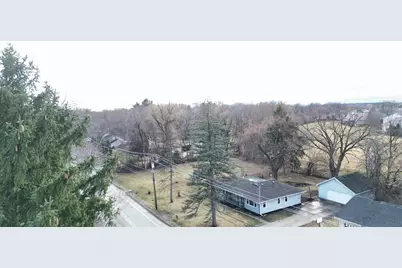 1803 Riverside Drive, McHenry, IL 60050 - Photo 3