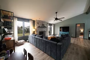 3409 Norwood Ln, New Lenox, IL 60451 - Photo 9