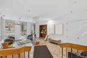 3925 Triumvera Dr, Glenview, IL 60025 - Photo 17