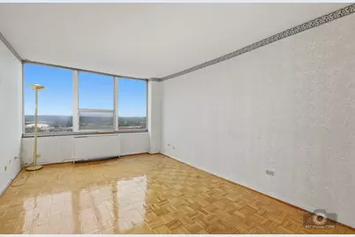 3925 Triumvera Drive #10B, Glenview, IL 60025 - Photo 11