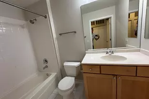 1000 N Kingsbury St, Chicago, IL 60610 - Photo 7