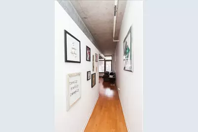 1000 N Kingsbury Street #104, Chicago, IL 60610 - Photo 9