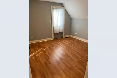 8153 S Exchange Avenue, Chicago, IL 60617 - Photo 7