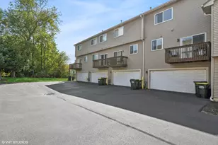 31663 TallGrass Ct, Lakemoor, IL 60051 - Photo 27