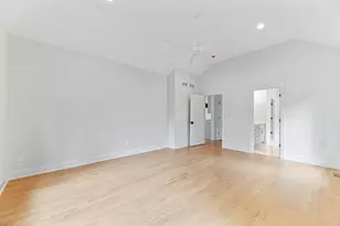 1672 Huntington Ln, Highland Park, IL 60035 - Photo 17