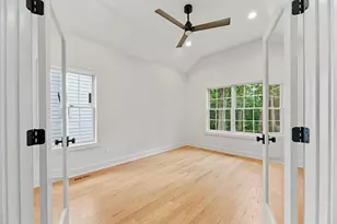 1672 Huntington Ln, Highland Park, IL 60035 - Photo 23