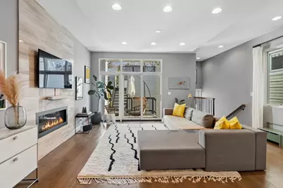 3717 N Hermitage Avenue, Chicago, IL 60613 - Photo 17