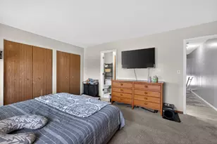 842 N Tamarac Blvd, Addison, IL 60101 - Photo 11