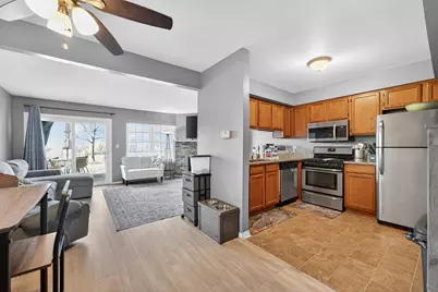 842 N Tamarac Boulevard, Addison, IL 60101 - Photo 7