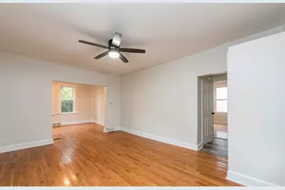 3020 Ezekiel Avenue, Zion, IL 60099 - Photo 3