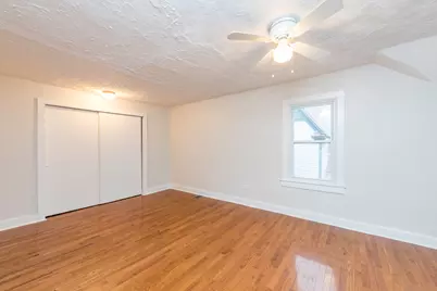 3020 Ezekiel Avenue, Zion, IL 60099 - Photo 9