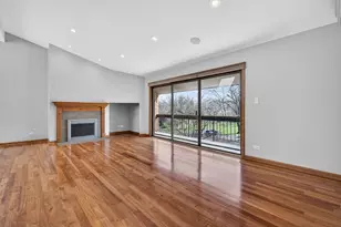 8150 Brookside Dr, Palos Park, IL 60464 - Photo 3