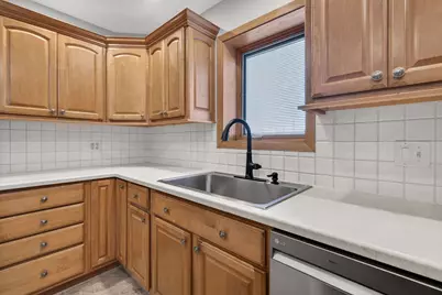 8150 Brookside Drive #204, Palos Park, IL 60464 - Photo 15