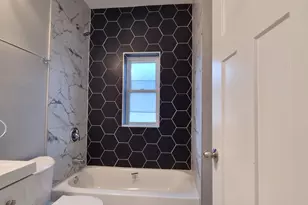 [Address not provided], Maywood, IL 60153 - Photo 7