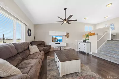 8338 W Chestnut Court, Frankfort, IL 60423 - Photo 7