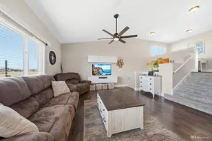 8338 W Chestnut Ct, Frankfort, IL 60423 - Photo 7