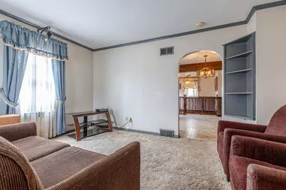 580 N Quentin Road, Palatine, IL 60067 - Photo 7