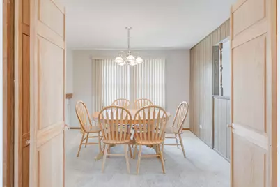 6743 W 89th Place, Oak Lawn, IL 60453 - Photo 13