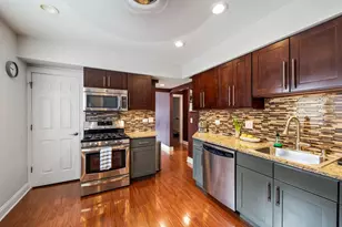 5700 W Melrose St, Chicago, IL 60634 - Photo 7