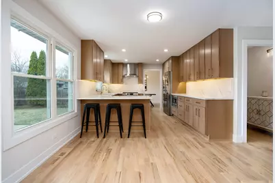 530 Cumberland Trail, Elgin, IL 60123 - Photo 13