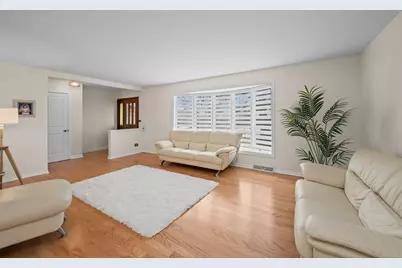 1118 Charlene Lane, Schaumburg, IL 60193 - Photo 3