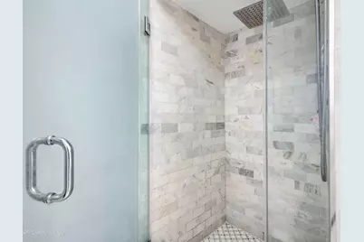 210 Stoneybrook Lane, Bloomingdale, IL 60108 - Photo 15