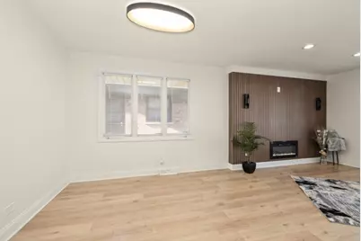 505 E 146th Street, Dolton, IL 60419 - Photo 7