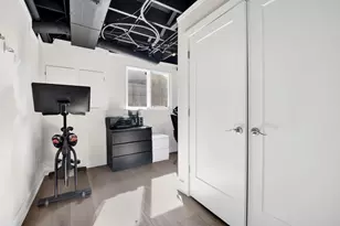 5731 Doe Cir, Westmont, IL 60559 - Photo 19