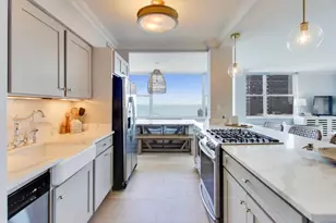 1000 N Lake Shore Dr, Chicago, IL 60611 - Photo 5