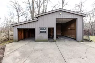 9743 W 16th St, Zion, IL 60099 - Photo 35