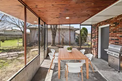 6151 Victoria Drive, Oak Forest, IL 60452 - Photo 9