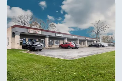 1345 N La Fox Street, South Elgin, IL 60177 - Photo 1