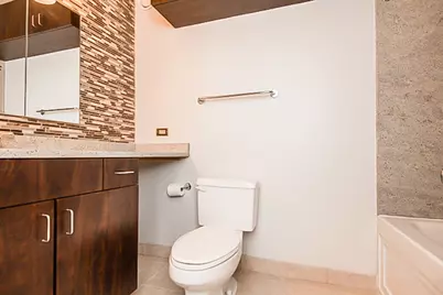 222 N Columbus Drive #4609, Chicago, IL 60601 - Photo 15