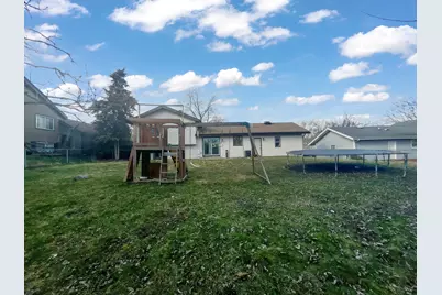 5505 W Shore Drive, McHenry, IL 60050 - Photo 19