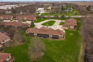 606 Carol Ct, Pontiac, IL 61764 - Photo 41