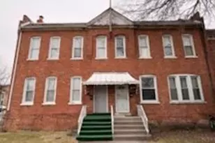 10501 S Corliss Ave, Chicago, IL 60628 - Photo 29