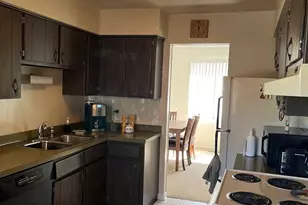 1690 Darwin Ct, Wheaton, IL 60189 - Photo 3