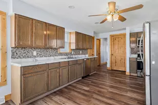 3292 E 24th Rd, Marseilles, IL 61341 - Photo 3